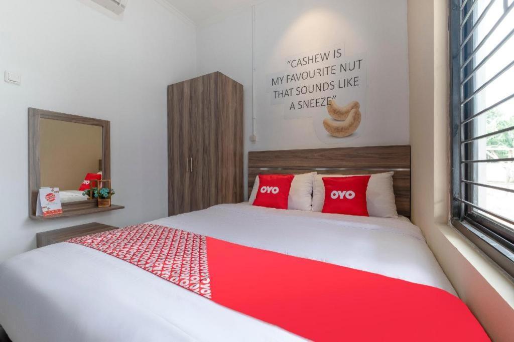 Oyo Life 3246 Walnut Inn G-10 Telukjambe Buitenkant foto